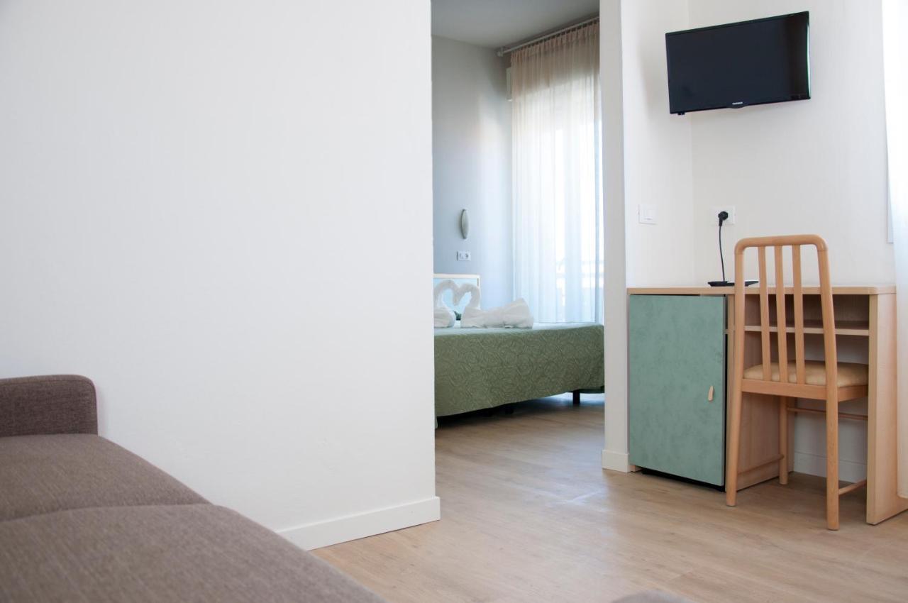 Hotel Ondina E Milazzo Cervia Kültér fotó