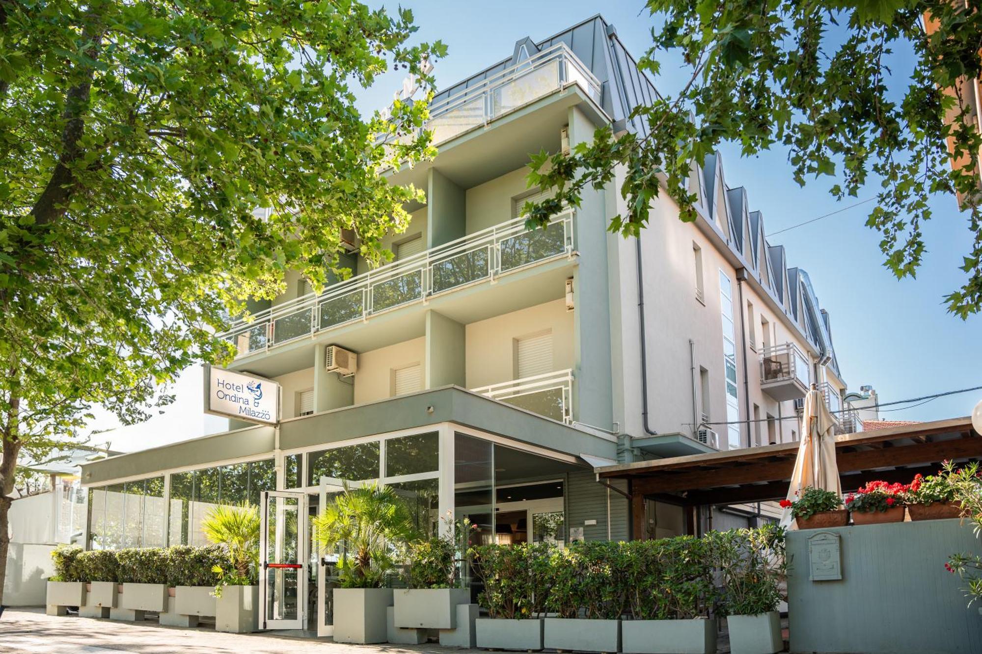 Hotel Ondina E Milazzo Cervia Kültér fotó